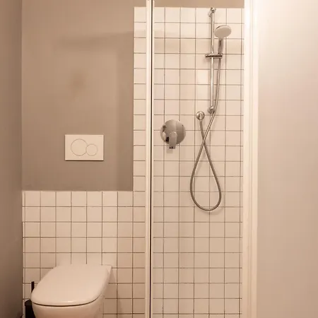 Via Banchi Di Sotto, 8 - Piazza Del Campo