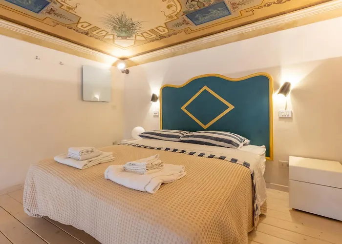 Via Banchi Di Sotto, 8 - Piazza Del Campo Апартаменты *