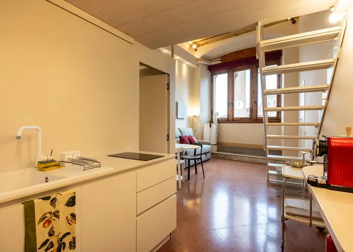 Via Banchi Di Sotto, 8 - Piazza Del Campo *